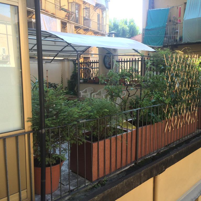 La Terrazza Di Arturo Guest House Turin Bagian luar foto