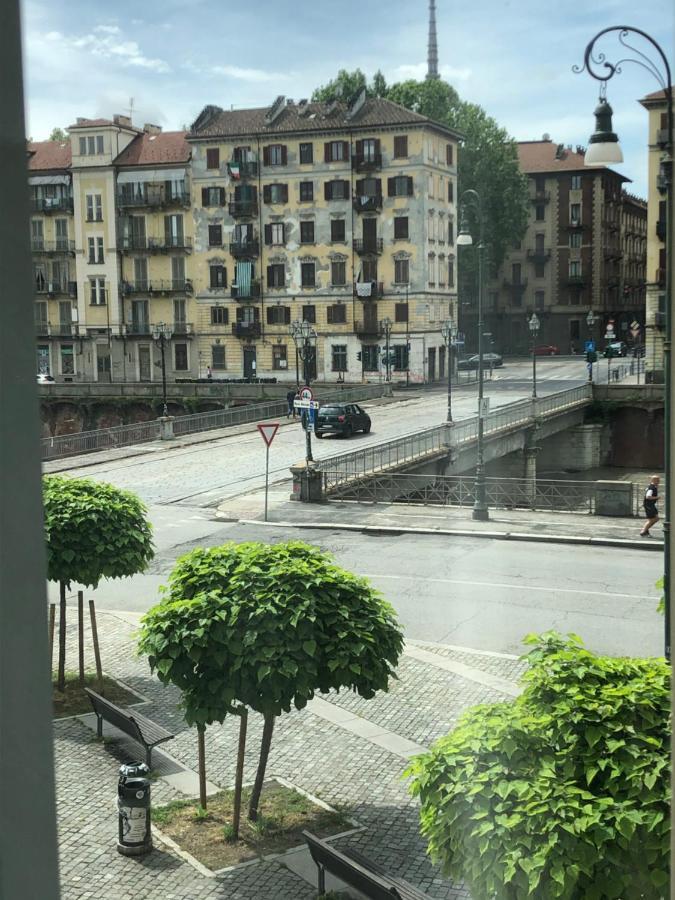 La Terrazza Di Arturo Guest House Turin Bagian luar foto